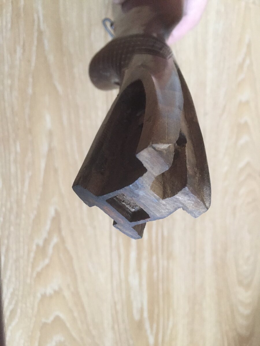 Приклад ТОЗ-БМ, длительный контакт незащищенного дерева с водой в этом месте... в общем, подгонять приклад придется заново