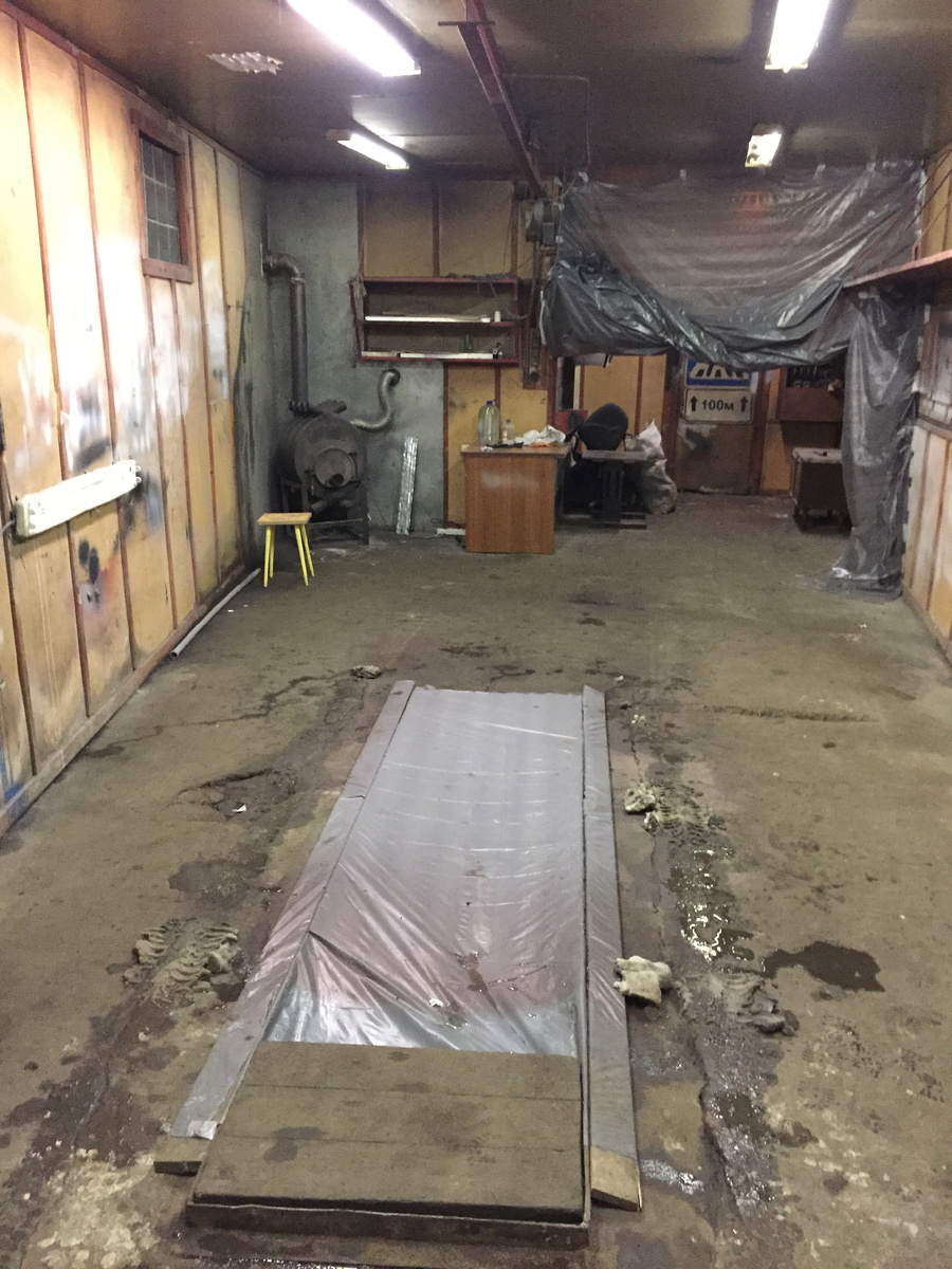 фото первого помещения из архива