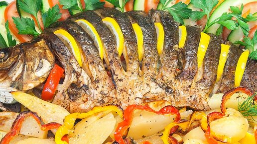 Рыба, фаршированная овощами, с картофелем, запеченная в духовке 🐟 (рецепт рыбы в пост)