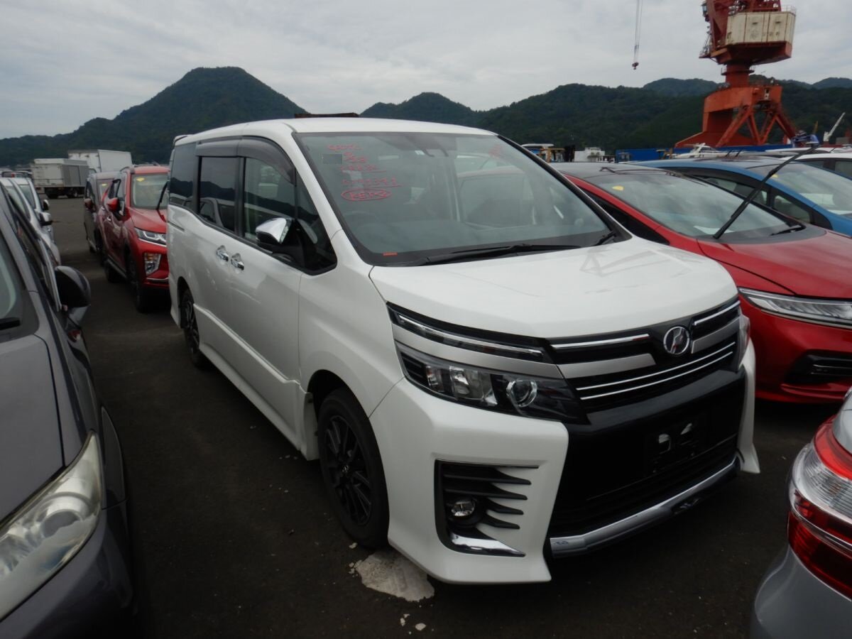 Листай,  смотри все фото