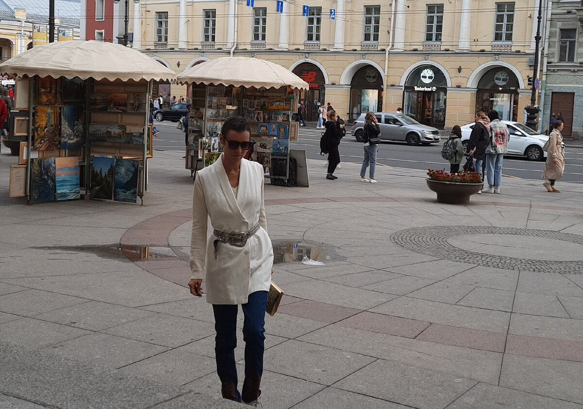 Стиль "с такой прической мне все равно, как я одета")