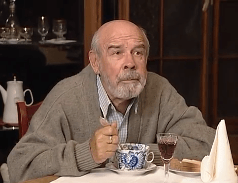 Лев Борисов в роли Антибиотика в сериале "Бандитский Петербург"