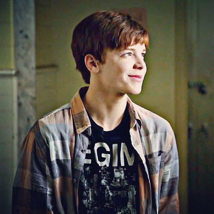 Фото eeny. Чон хо ён сэ бёк. Брачное агентство чосона дорама. Йен галлагер 1. Еен6нененененененененененнеенененененен.