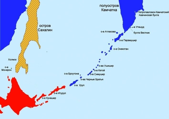Граница 1855 года. Сахалин (желтая штриховка) находился в совместном пользовании, красным обозначена японская территория, синий — российская.