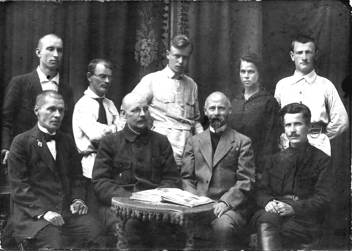 Институтов народного образования
