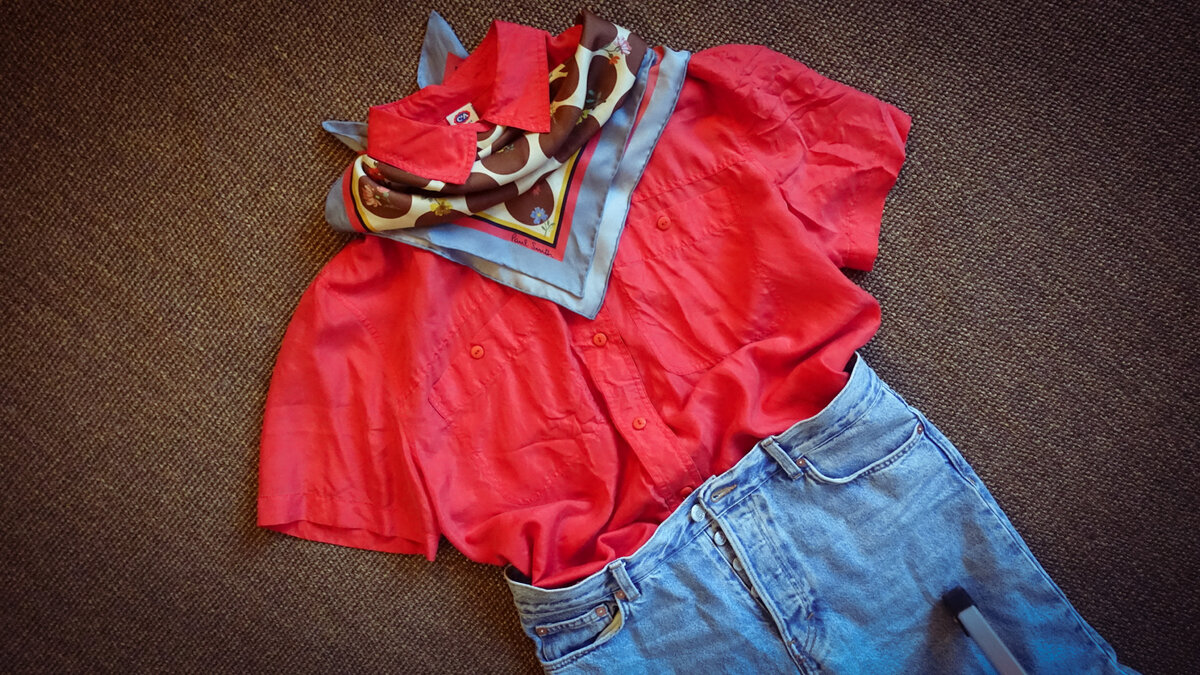 Это с теми же джинсами и платком от Paul Smith