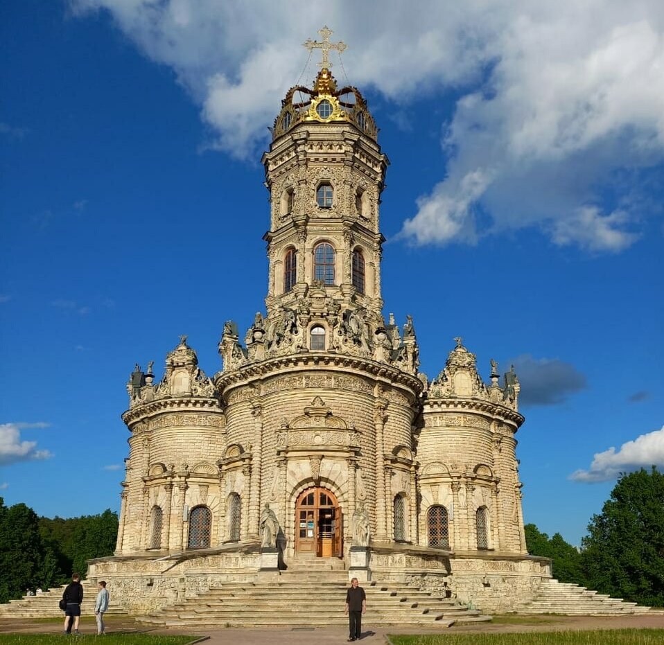 Дубровицы. Церковь Знамения Пресвятой Богородицы. Фото автора