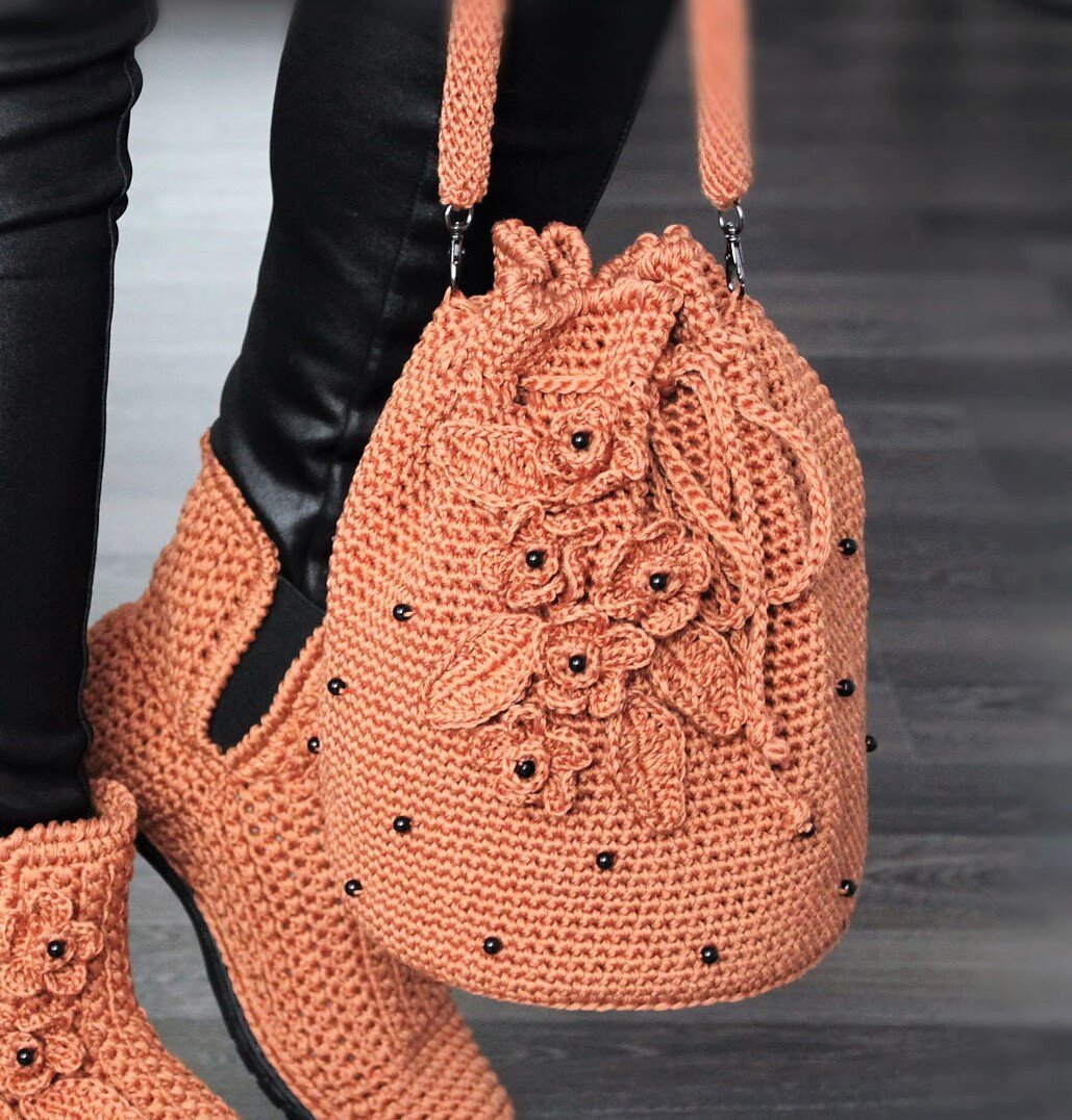 источник фото https://www.livemaster.ru/madamsapojok 