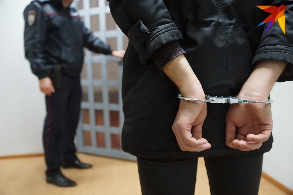     Молодой человек не смог рассказать, зачем угнал машину. Светлана МАКОВЕЕВА
