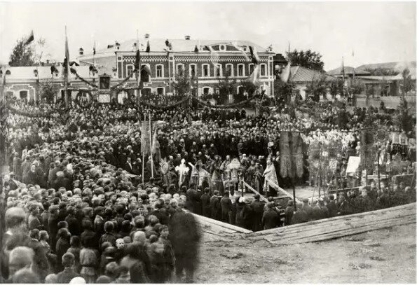 Освящение фундамента под памятник Александру II. 30.08.1891. Источник: http://historyntagil.ru/kraeved/tk_04_10.htm. "Памятник Александру II". И.Т. Коверда