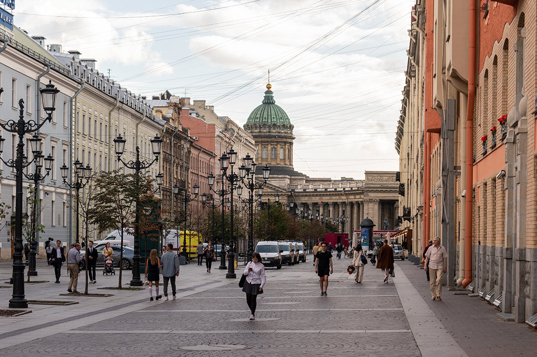Малая Конюшенная улица Санкт-Петербурга