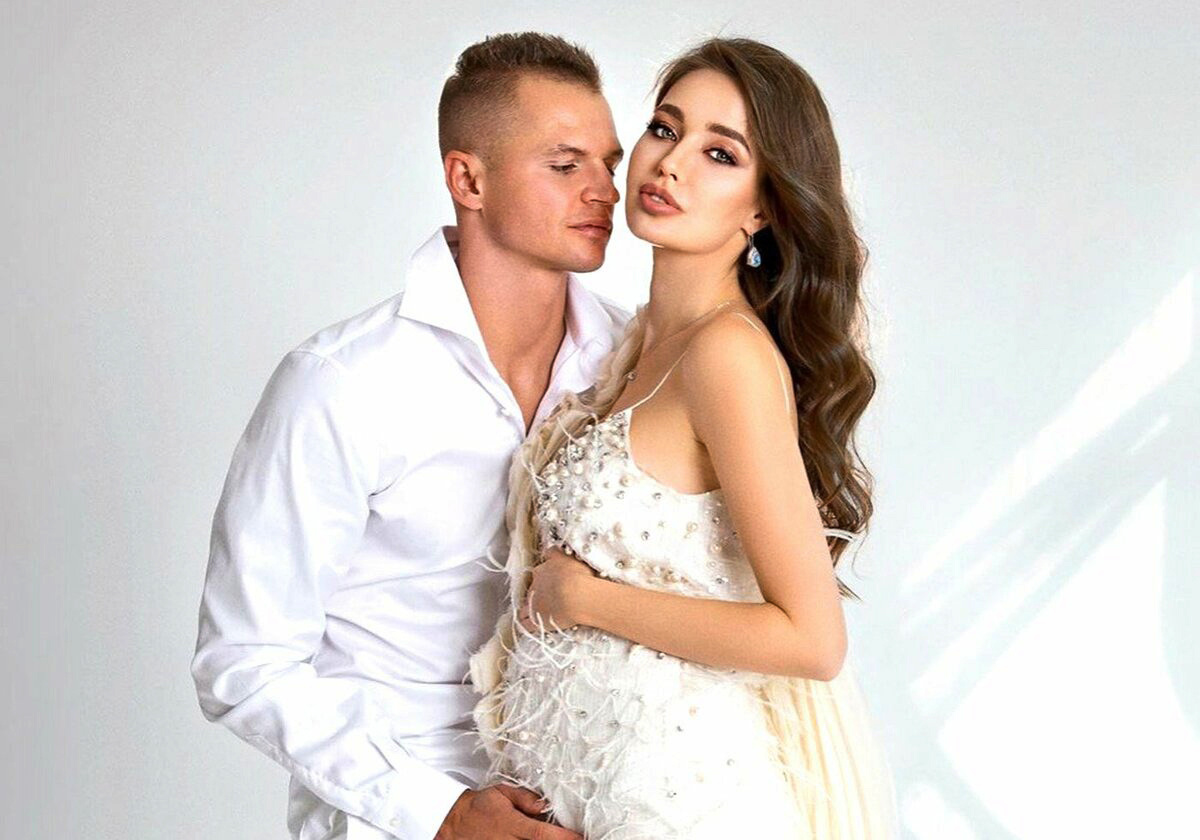 Дмитрий Тарасов и его жена Анастасия Костенко. Фото: Instagram