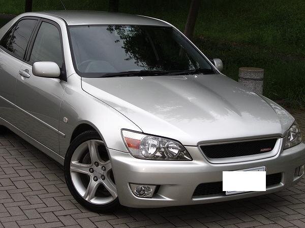 Toyota altezza рестайлинг и дорестайлинг отличия