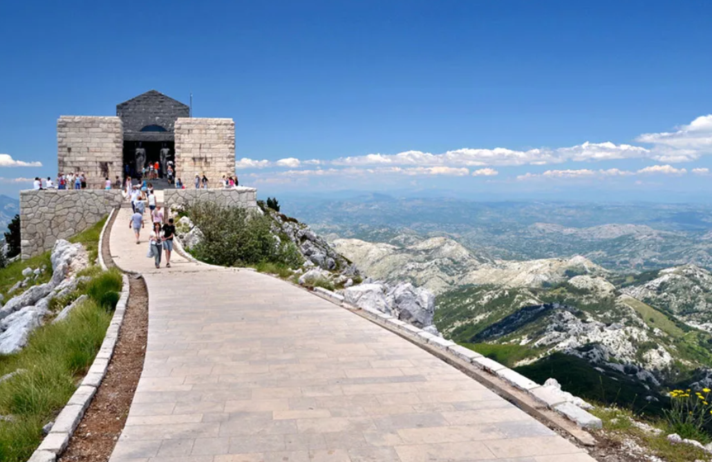 Мавзолей Негоша Черногория