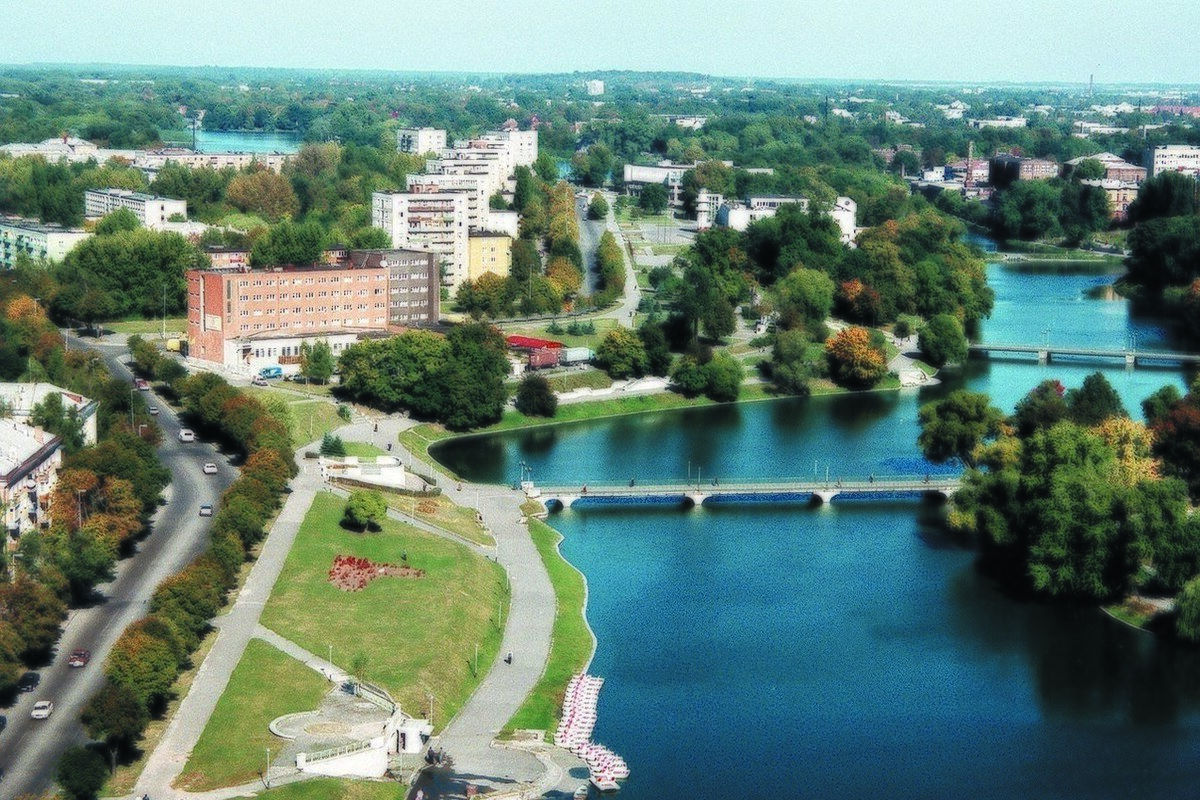  Нижнее озеро (Нижний пруд) Калининграда.