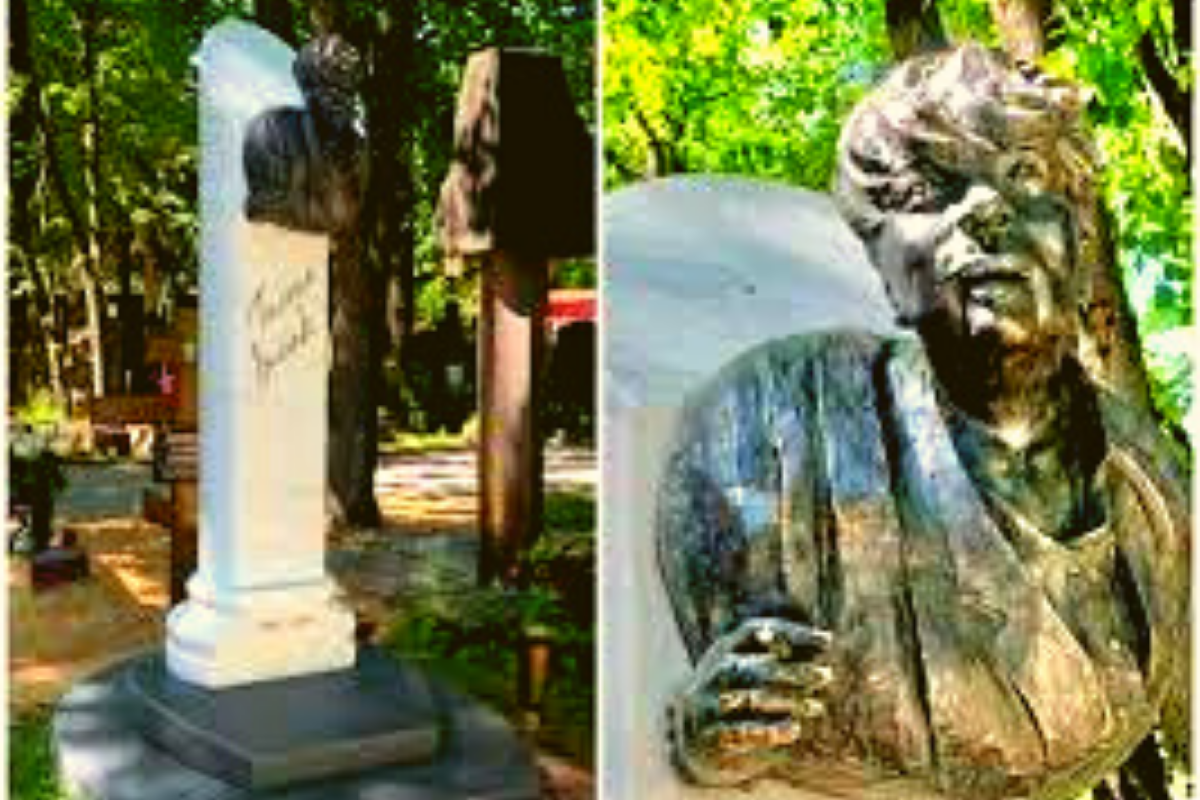 Стелла на Новодевичьем кладбище