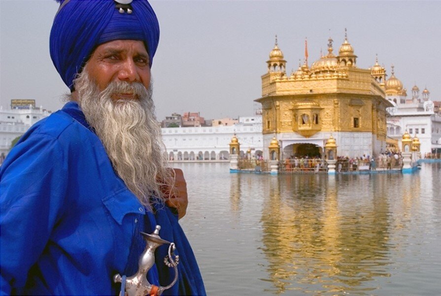 Главная святыня сикхов "Золотой  храм" 