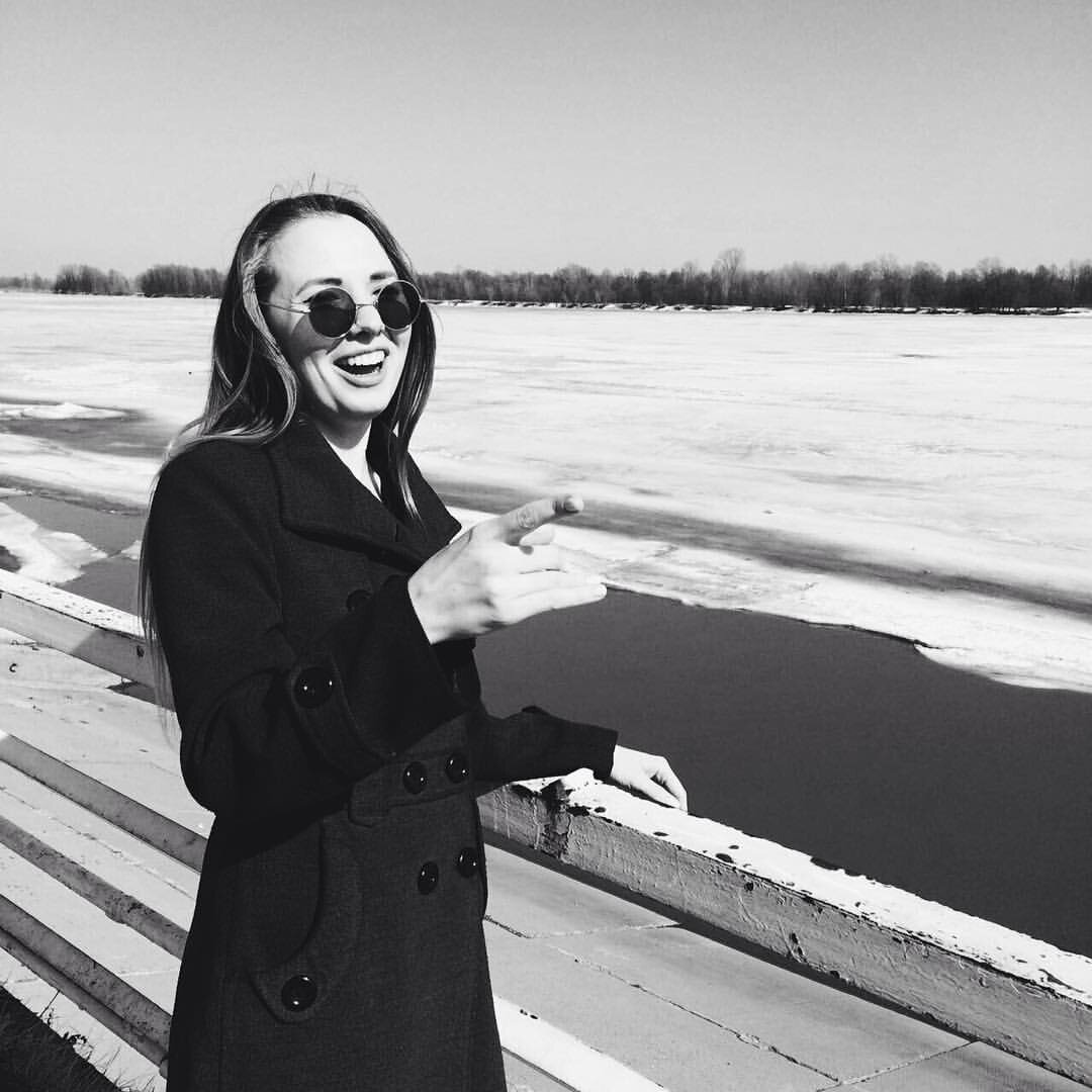 Выход есть, но он в окно