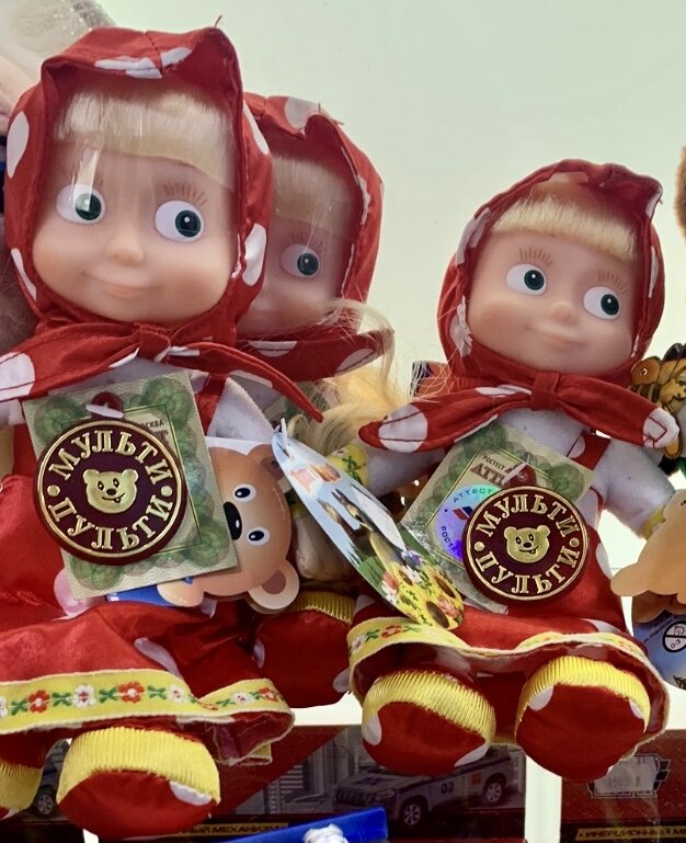 Фото автора канала "Кукляндия: барбиобразные куклы"