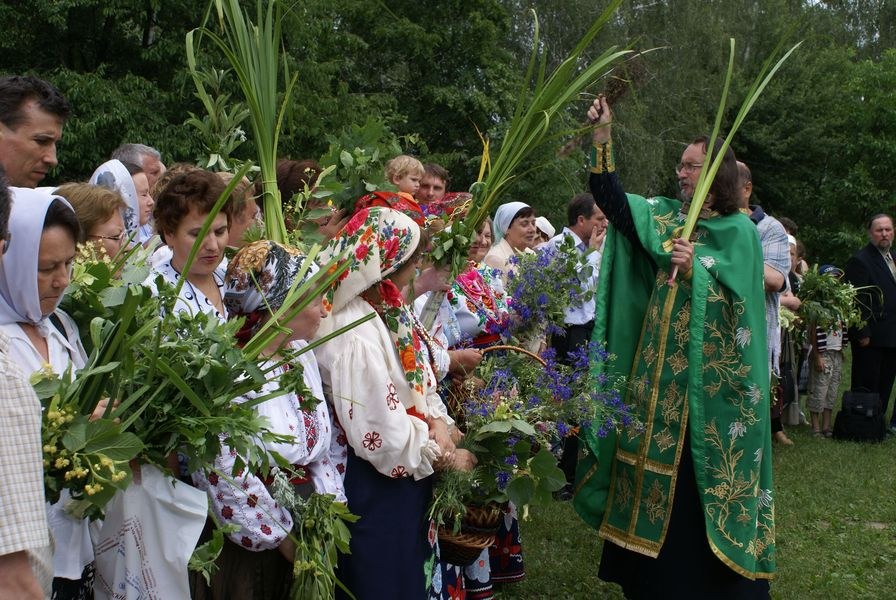 Троица в храме