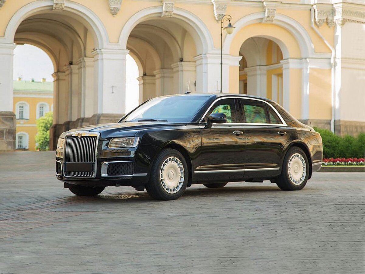 Р›РёРјСѓР·РёРЅ Aurus Senat Limousine l700