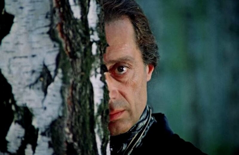 Кадр из фильма "Формула любви". Нодар Мгалоблишвили  в роли графа Калиостро