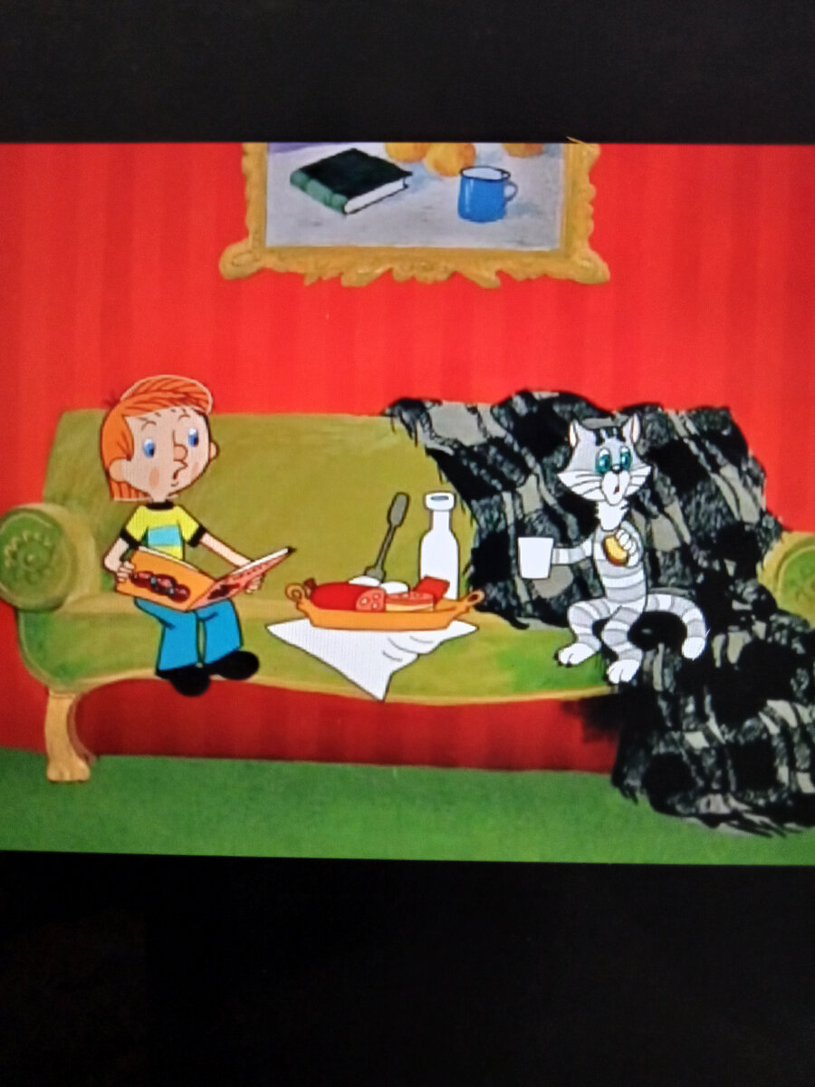 Фото планшета автора. Пересматриваюмультик