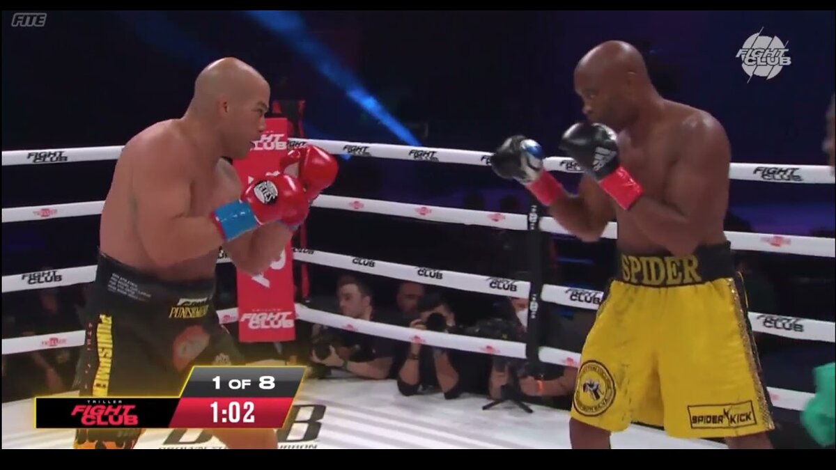 Ортиз и Сильва на ринге.                            фото: картинки  яндекса. 