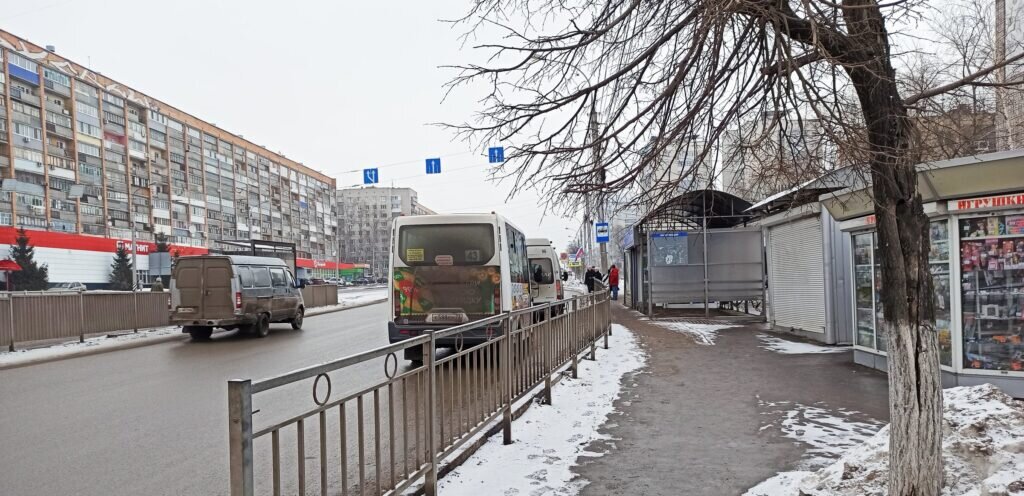 Автобусная остановка на ул.Минаева