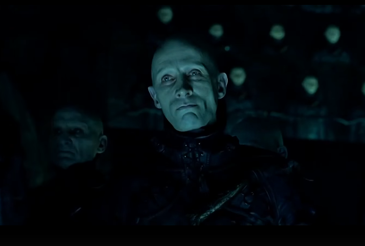 Вот такие персонажи идут по следам главного героя!