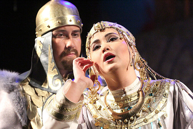 «Начну с того, как опера «Кара пулат» появилась на этой сцене. На самом деле опера — это не профиль Тинчуринского театра, потому 90 процентов задействованных сил были приглашенными, и под это выделялся определенный бюджет». Фото: «БИЗНЕС Online»