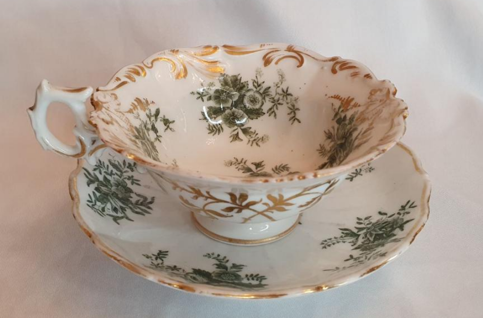 Чашка корнилов. Фарфор братьев корниловых музей. Продукция братьев корниловых. Кувшин братья корниловы. Посуда братьев.