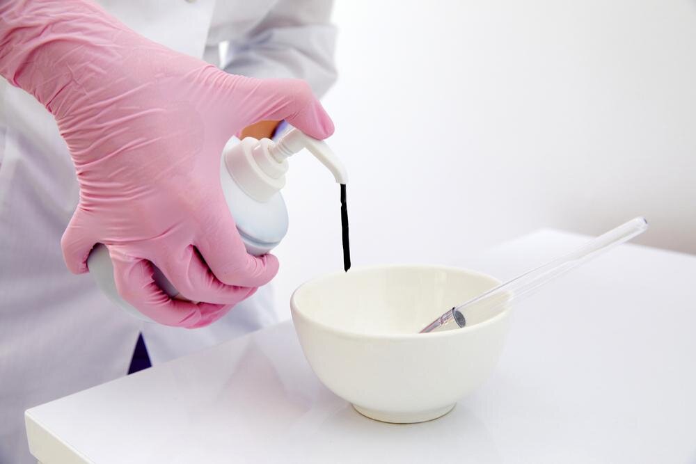    При процедуре используется специальный гель на основе диоксида углеродаShutterstock