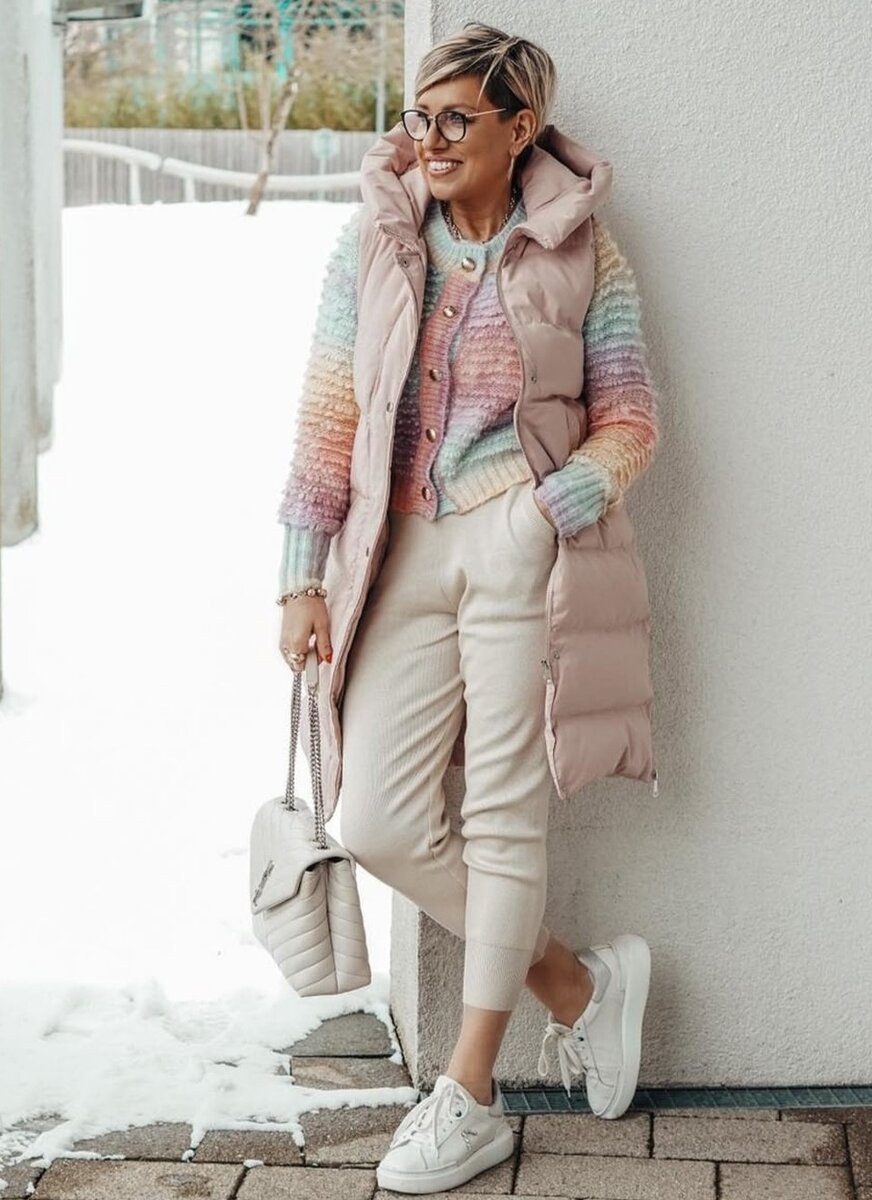 @instagram.com/blog4over40/