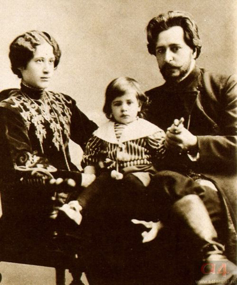 А.М. Велигорская и Л.Н. Андреев с сыном Вадимом. Фото 1905 г. Фото из открытых источников