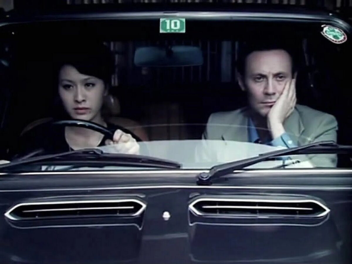 Комаки Курихара и Юрий Соломин  ( кадр из фильма 'Мелодии белой ночи")