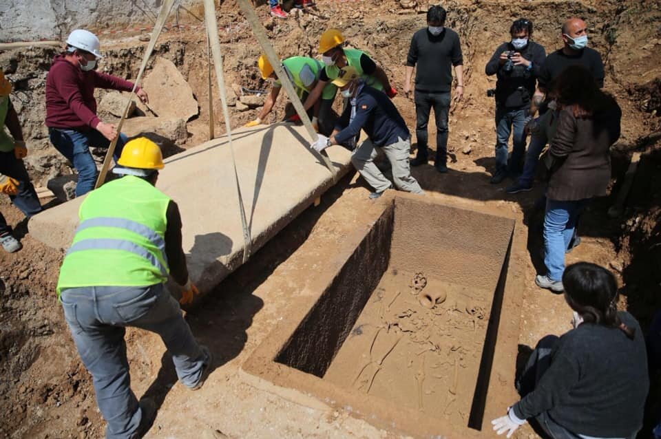 В Турции обнаружили саркофаг возрастом 2400 лет