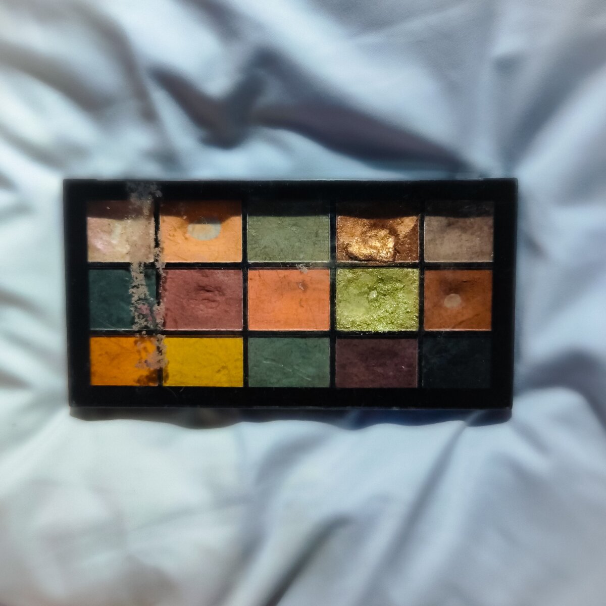 Вид спереди