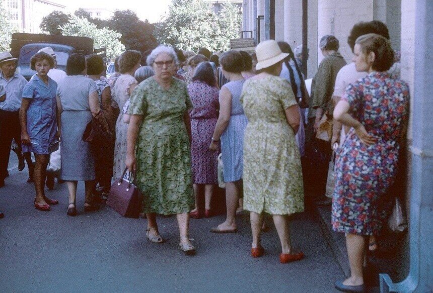 Платье ссср фото Назад в СССР: Советский Союз в цвете в 1963 году Секреты истории Дзен