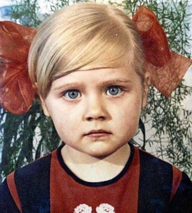 Натали в детстве