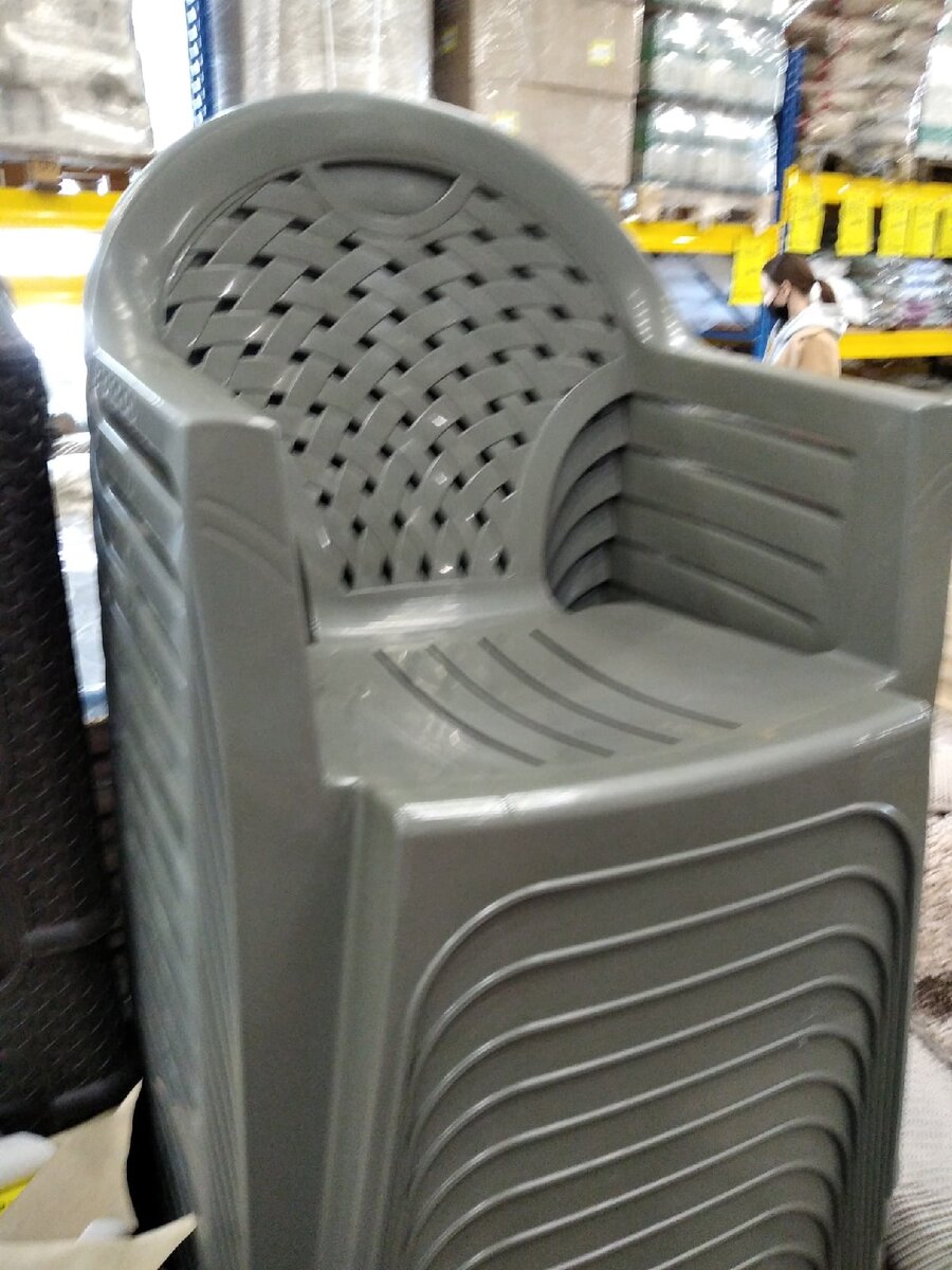 Фото с магазина "Светофор"