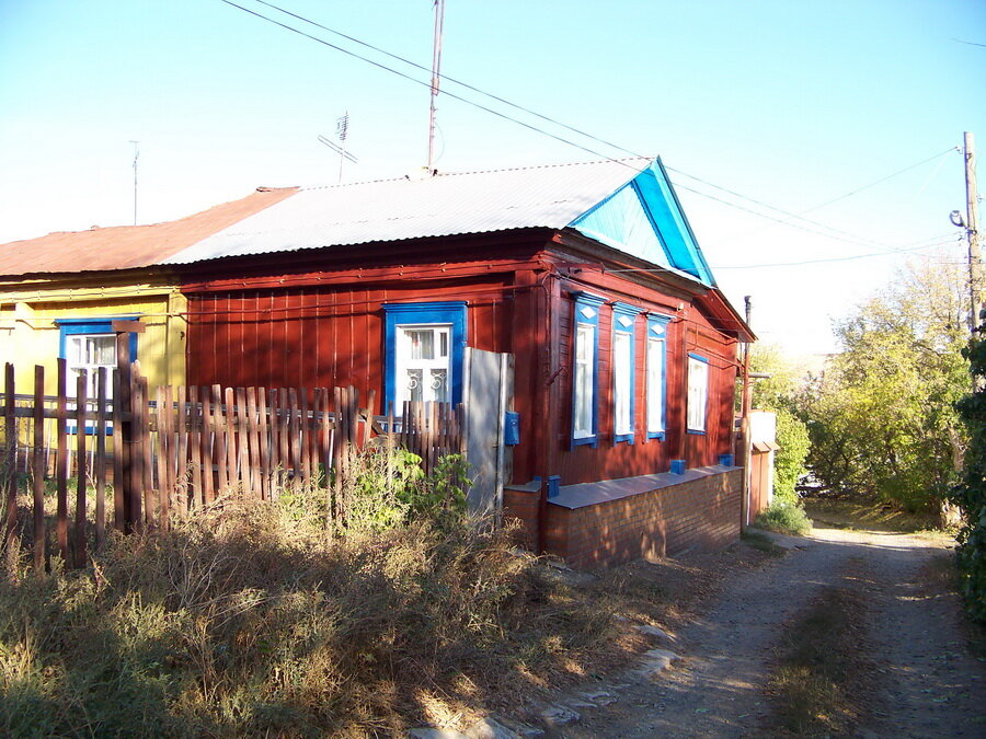 Домик бабушки на 3-х хозяев