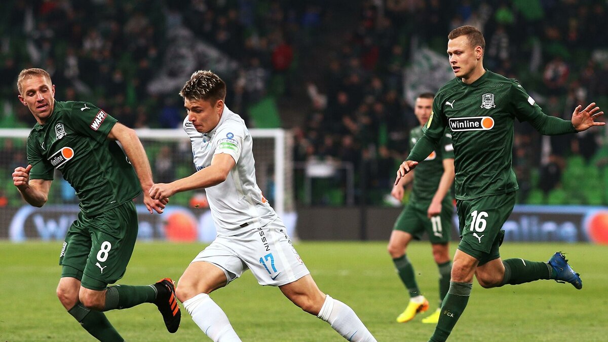 Мостовой спасает "Зенит" в концовке матча