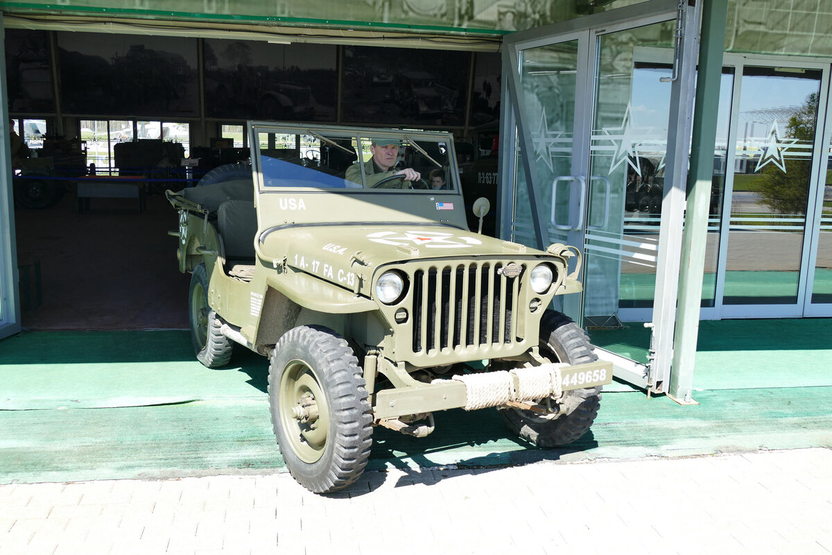 Willys MB m2 Browning