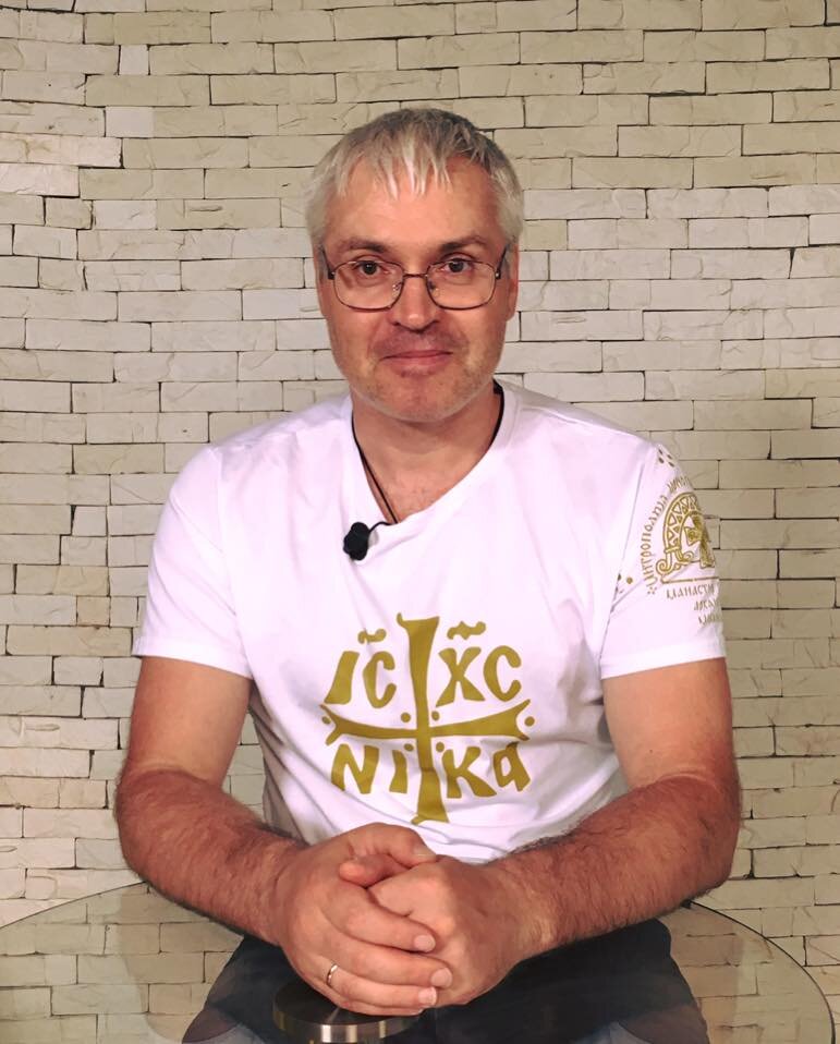 Денис Ахалашвили