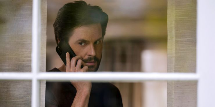 Кадр из фильма "Женщина в доме напротив девушки в окне"