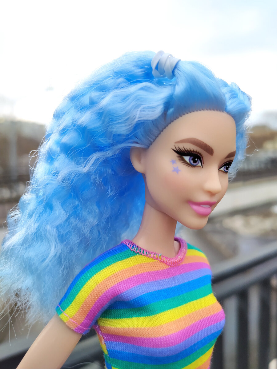 Barbie Fashionistas Doll 170, Rainbow Striped Top & Black Skirt ...