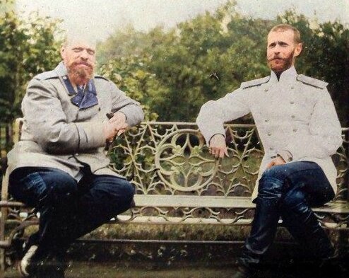 Император Александр 3 со своим братом Сергеем