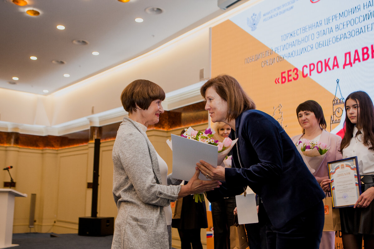 Школьники в классе. Форум для родителей. Школа форум родителей. Школа форум родителей. Потерянный ребенок в школе.