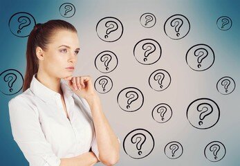 Часто мамы сомневаются, можно ли делать пуговку ребенку. Специалисты ВОЗ (Всемирная Организация здравоохранения) рекомендуют проводить процедуру в обязательном порядке особенно в тех странах, где уровень заражения туберкулезом выше среднего. В перечне этих стран – все государства бывшего СССР. Однако в России  Минздрав официально разрешил не делать пробу Манту. Для тех, кто не хочет использовать этот метод, существуют альтернативные методы диагностики (диаскинтест, проба Пирке). Хотя официальное законодательство и сегодня дает возможность родителям отказаться от пуговки,  часто детсады и школы отказываются принимать детей без подобной проверки.